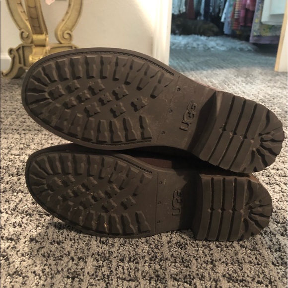 Brand New! UGG Seldon Boot Brown Back-Zip - Picture 6 of 7